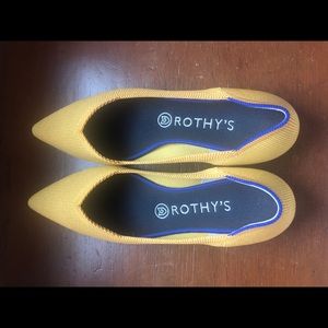 Rothy’s 8.5 Marigold points. EUC.